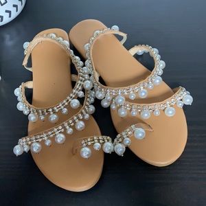 Pearl Rhinestone Sandals Never worn Size 39 (US 8)